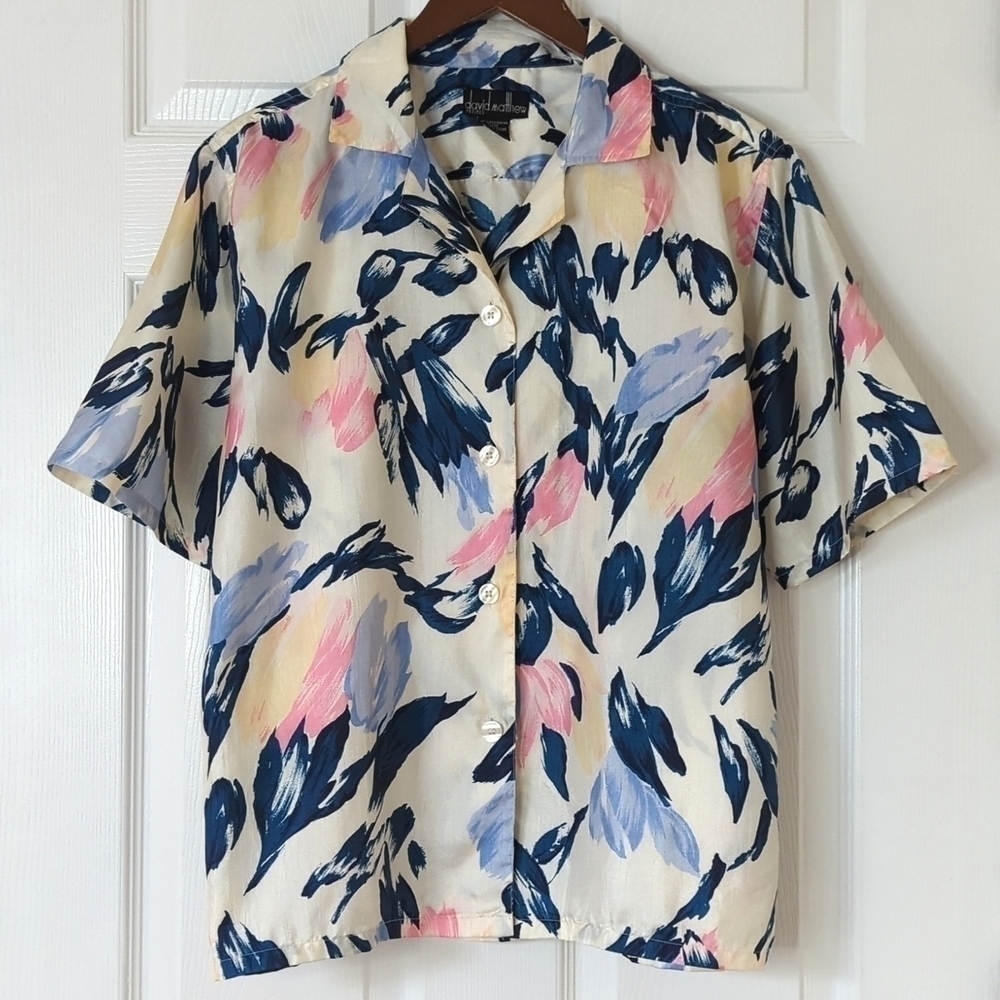 David Matthew 90's Vintage Abstract Floral Short Sleeve Button Down Top Cream MP
